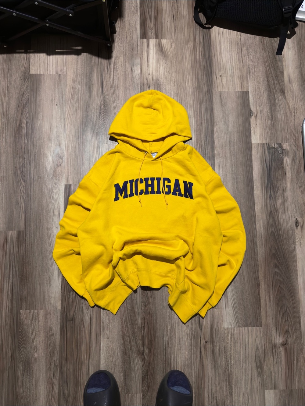 University of Michigan Wolverines Champion Hoodie • Size XL